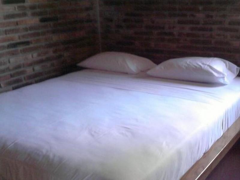 Hotel Disaster Oasis Kaliurang Esterno foto